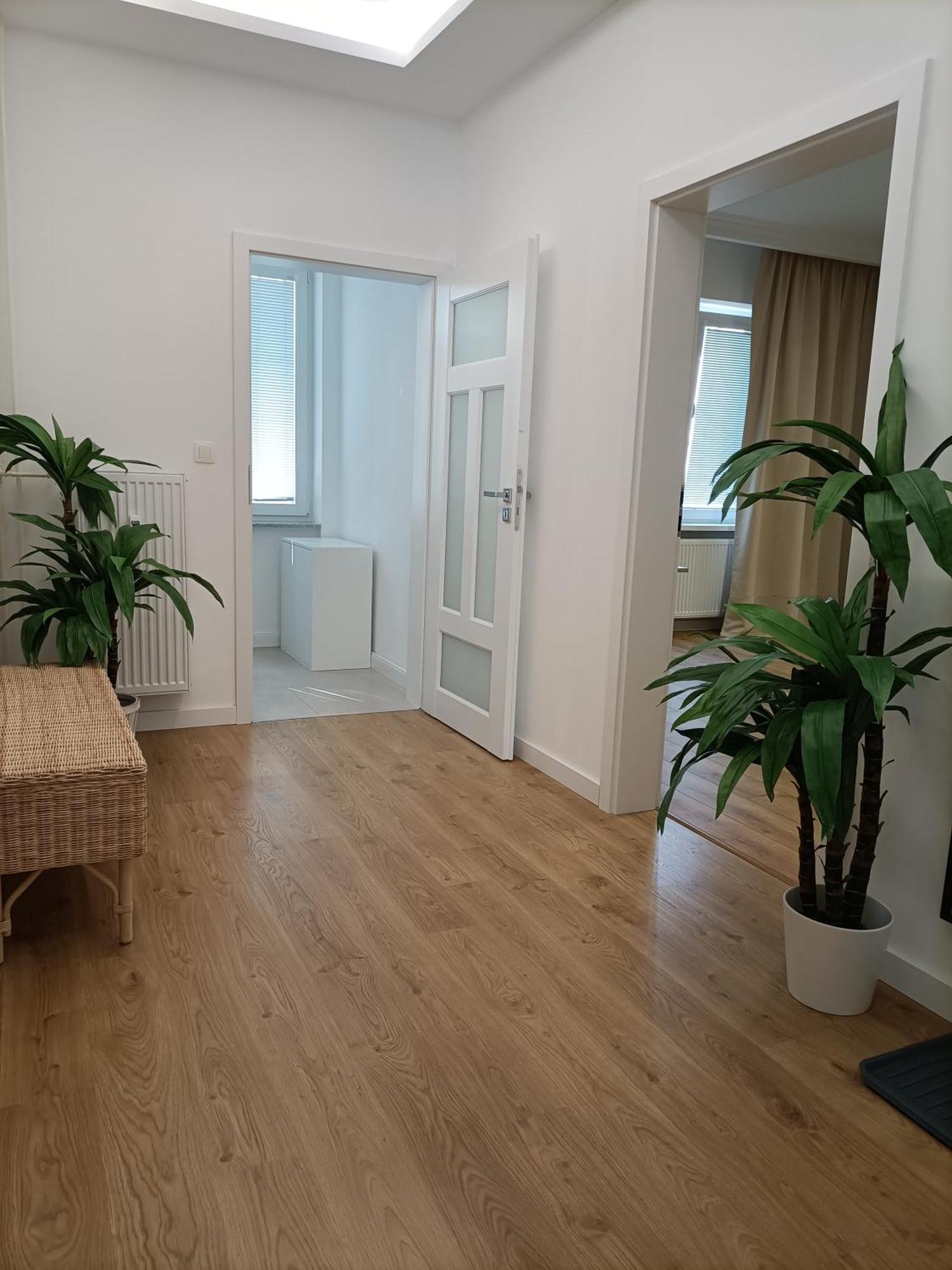Old Town Apartment - 2 Bedrooms บราติสลาวา ภายนอก รูปภาพ